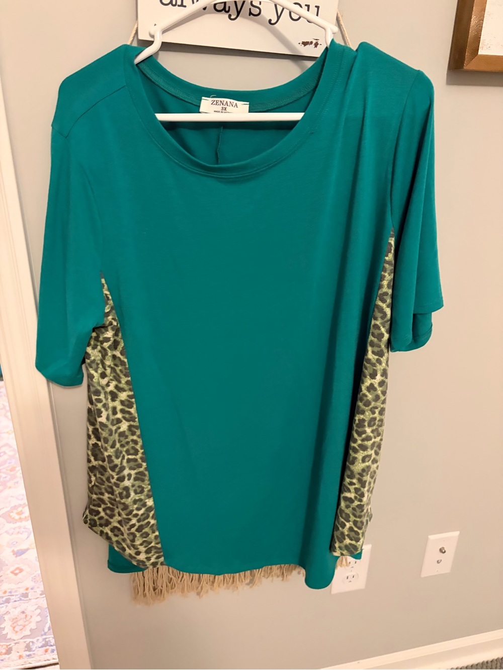 Zenana Outfitters Teal Short Sleeve Top with Leopard Side Panels